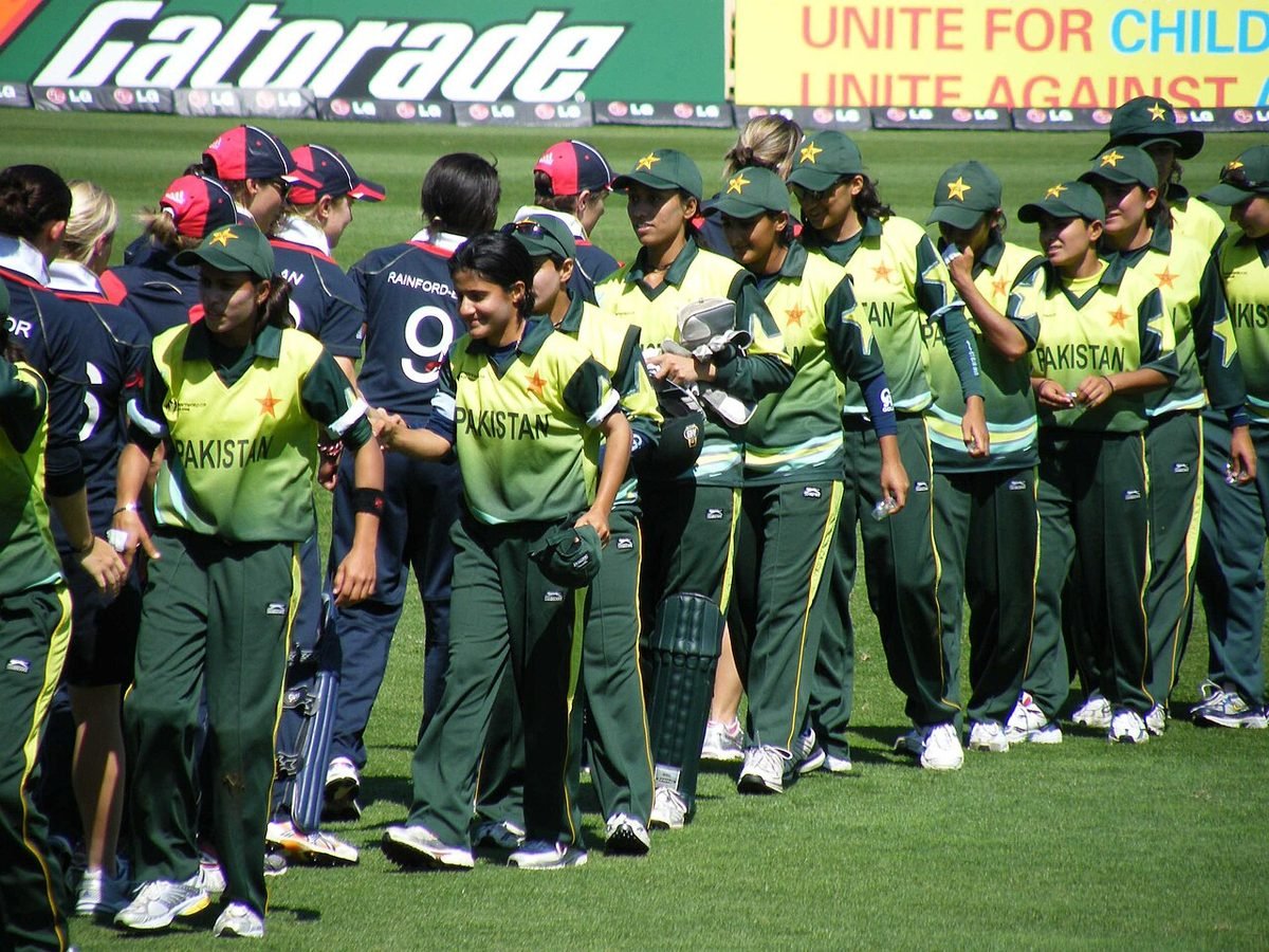 Pakistan vs England Head-to-Head in ODIs — Complete Record & Stats
